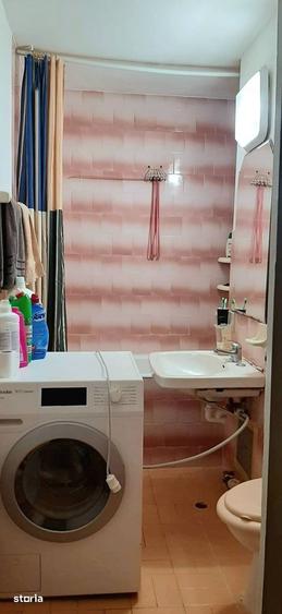 Apartament cu 4 camere decomandat în Rogerius