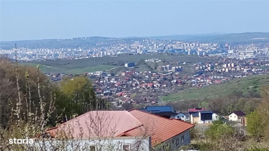 Casă cu 3 camere în Sticlăria