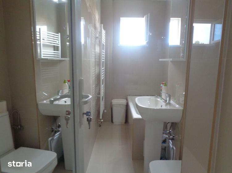 Apartament 2 camere renovat, termoteca ,baie cu geam, etaj 2 ,VLAICU - 11