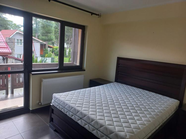 Apartament cu 2 camere semidecomandat în Poiana Țapului