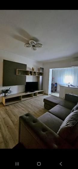 Apartament cu 2 camere nedecomandat în Crâng