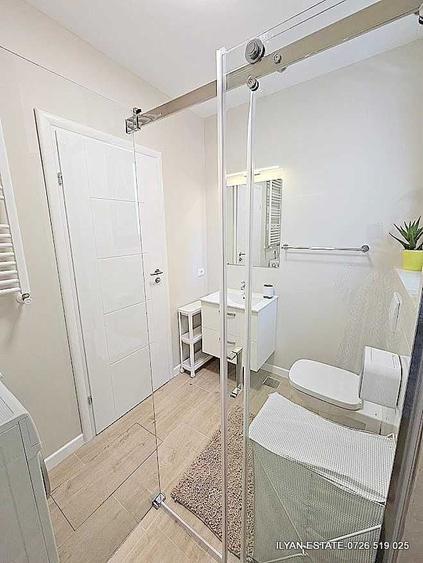 Apartament cu 3 camere decomandat în Coiciu
