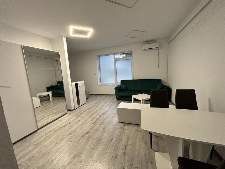 Apartament nedecomandat în Central