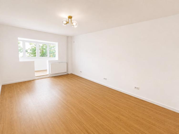 Apartament cu 2 camere decomandat în Crângași
