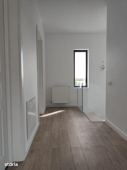Casă cu 4 camere cu Teren 340 Mp în Joița