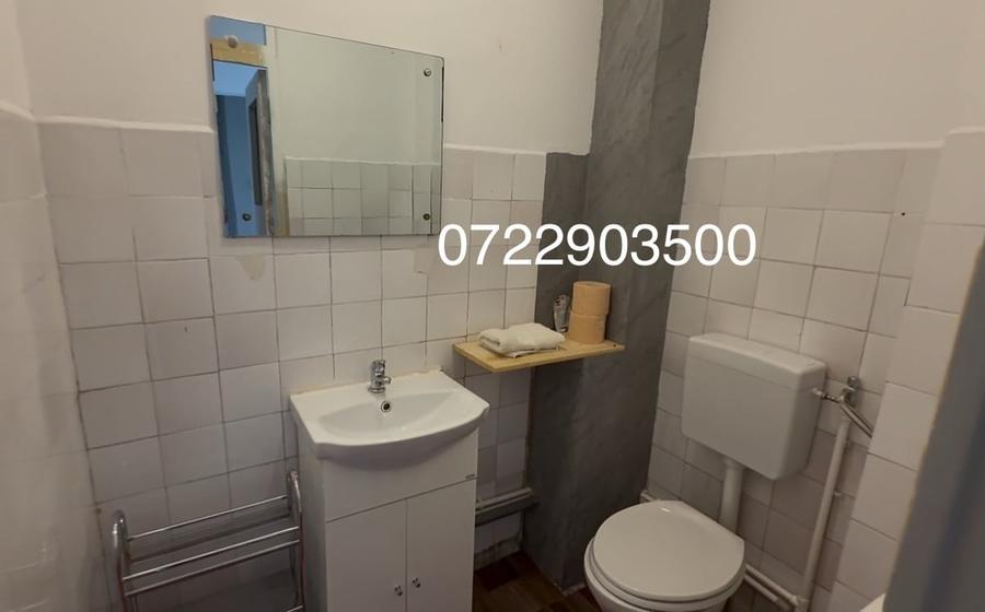 Apartament cu 3 camere decomandat în Apărătorii Patriei