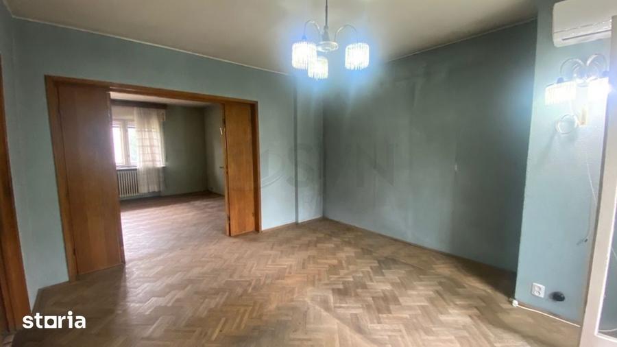 Apartament cu 3 camere decomandat în Domenii