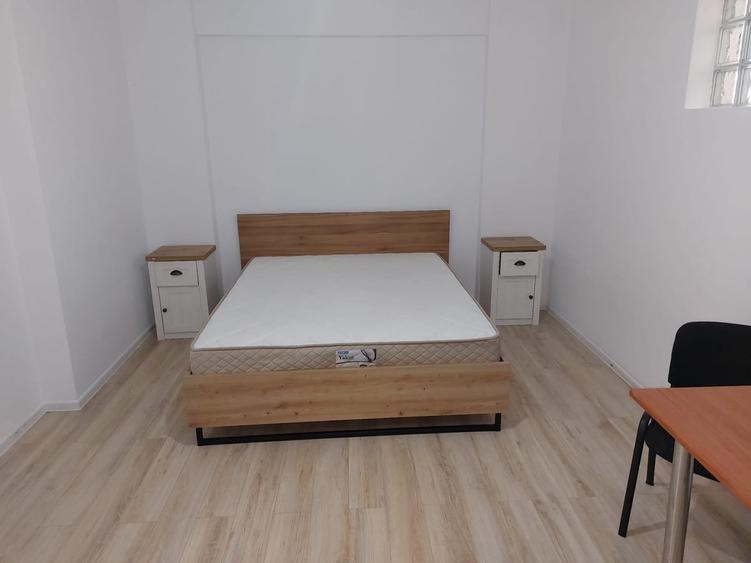 Apartament cu 3 camere decomandat în Militari