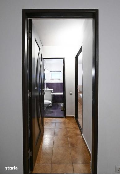 Apartament cu 2 camere semidecomandat în Rovine