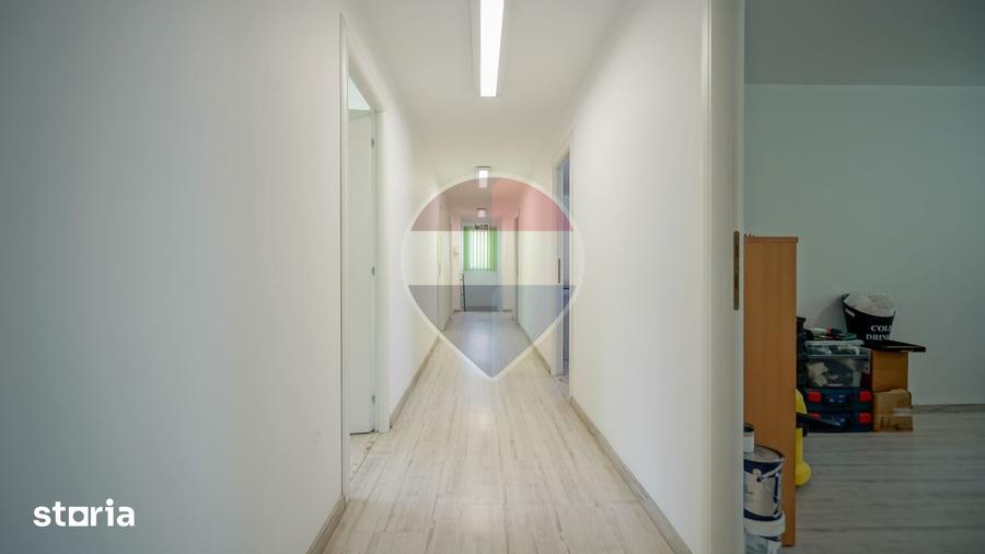 Spațiu comercial, de 370 mp, în Central
