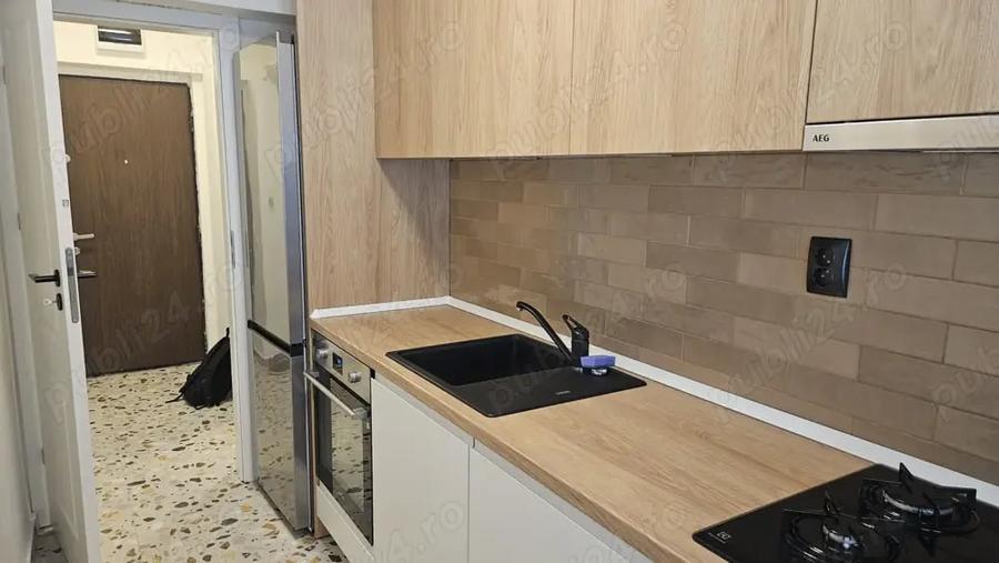 Apartament cu 2 camere semidecomandat în Pajura