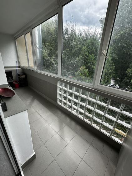 Apartament cu 2 camere semidecomandat în Drumul Carului