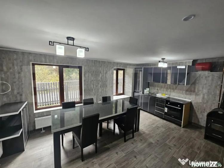 Casă cu 6 camere cu Teren 1565 Mp în Popești