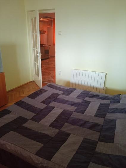 Apartament cu 3 camere decomandat, mobilat în Nădlac