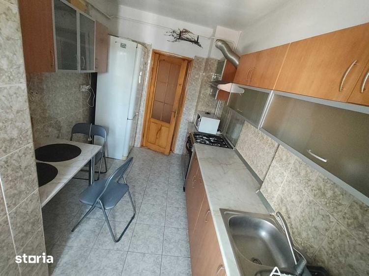 Inchiriez apartament 3 camere, Pacurari - 5