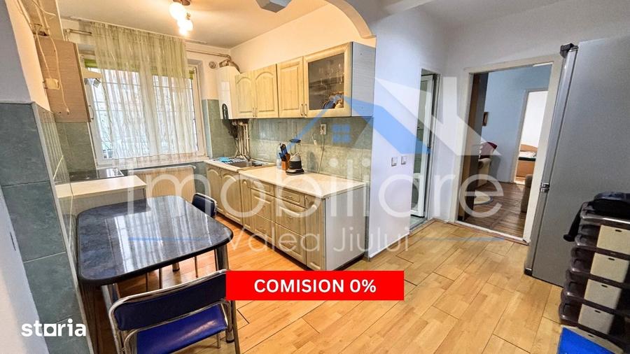 Apartament 2 camere Petro?ani, Ultracentral - 3