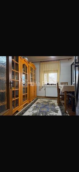 Proprietar,inchiriez apartament 3 camere decomandate Bistrita Lac