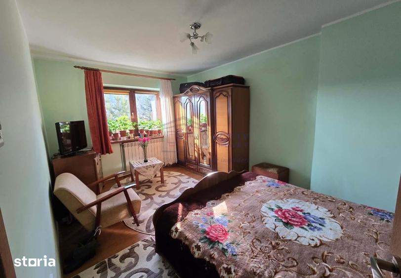Apartament cu 4 camere decomandat în George Enescu