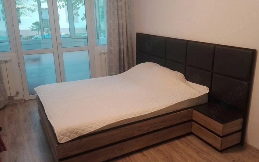 Apartament cu 3 camere semidecomandat în Floreasca