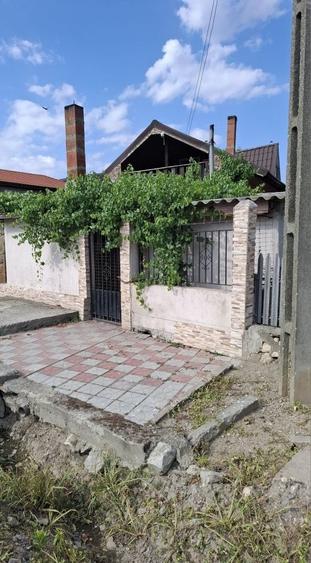 Casa de vanzare in Castelu - 2