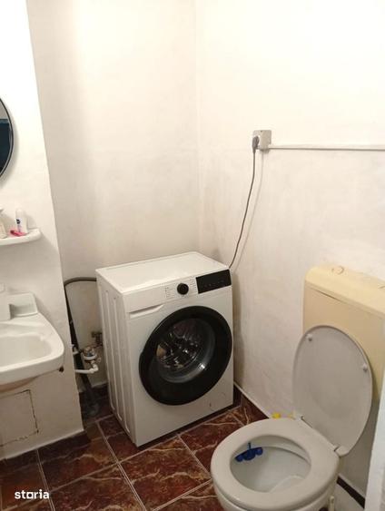 Apartament cu 4 camere decomandat în Micălaca