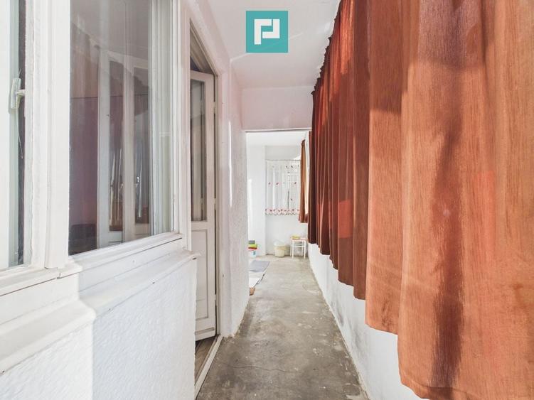 Apartament cu 3 camere decomandat în Rogerius