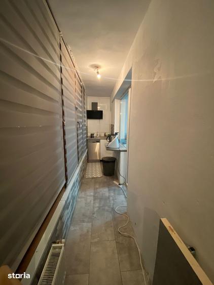 Apartament cu 3 camere decomandat în Moșnița Nouă