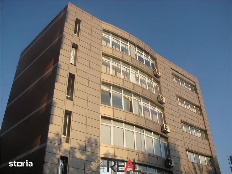 Spațiu comercial, de 215 mp, în Gara de Nord