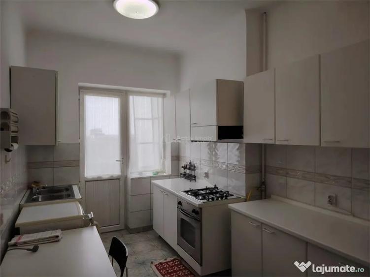 Apartament cu 2 camere decomandat în Ultracentral