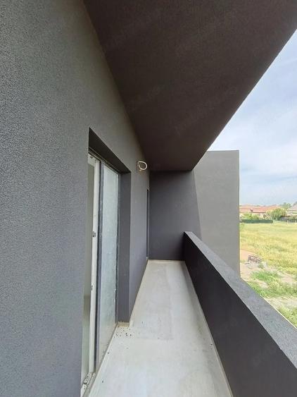 Casă cu Teren 333 Mp în Sânandrei