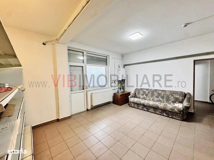 Spațiu comercial, de 98 mp, în Vitan