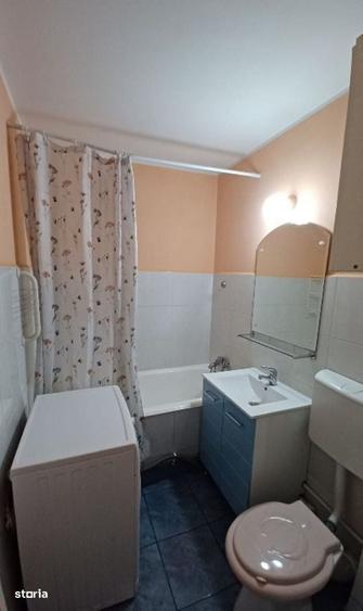 Apartament cu 2 camere semidecomandat în Unirii