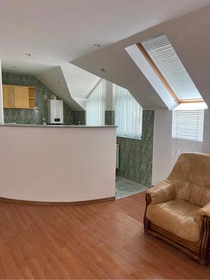 Spațiu comercial, de 182 mp, în Central