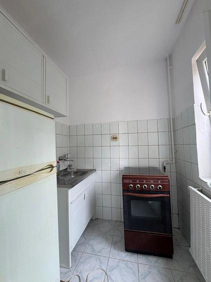 Garsonieră decomandată în Micălaca