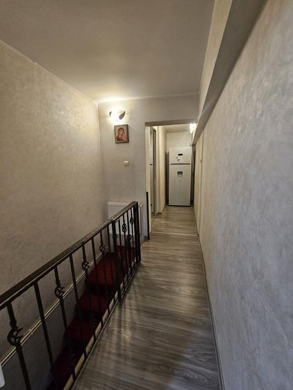 Apartament cu 2 camere, mobilat în Central