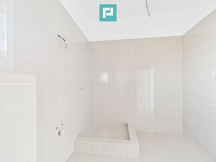 Duplex cu 6 camere cu Canalizare în Moșnița Veche