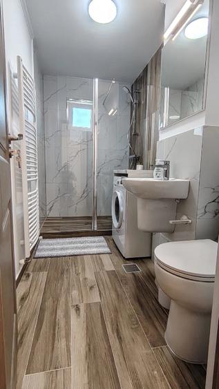 Apartament cu 2 camere semidecomandat în Gojdu