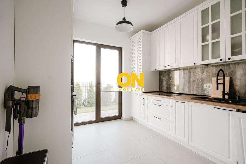 Duplex cu 4 camere cu Canalizare în Cetate