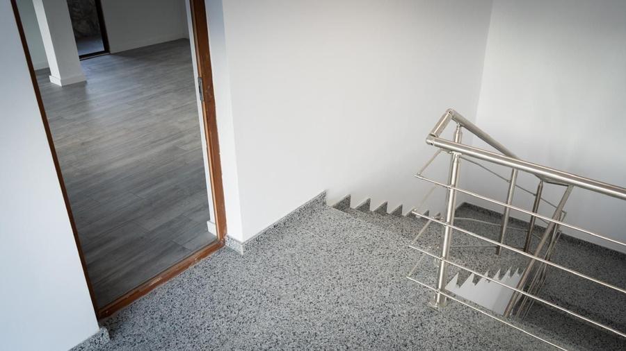 Casă cu 4 camere cu Teren 100 Mp în Timpuri Noi