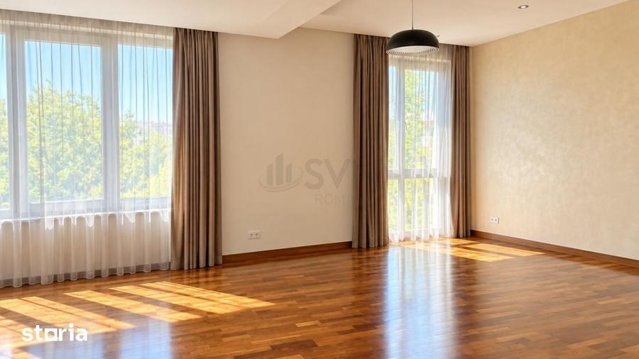 Apartament cu 4 camere în Central