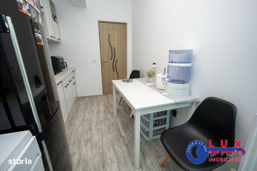 Apartament cu 3 camere în Peco