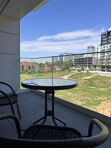 Apartament cu 2 camere decomandat în Pipera