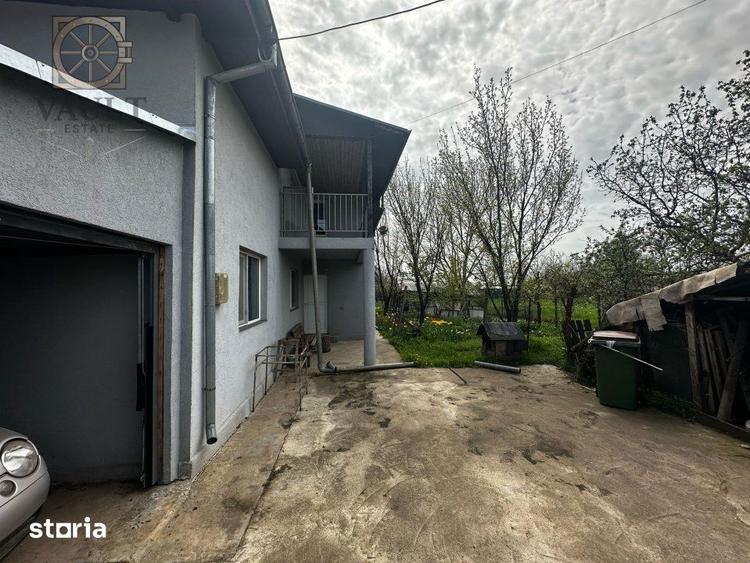 Casă cu 5 camere cu Canalizare în Frumușani