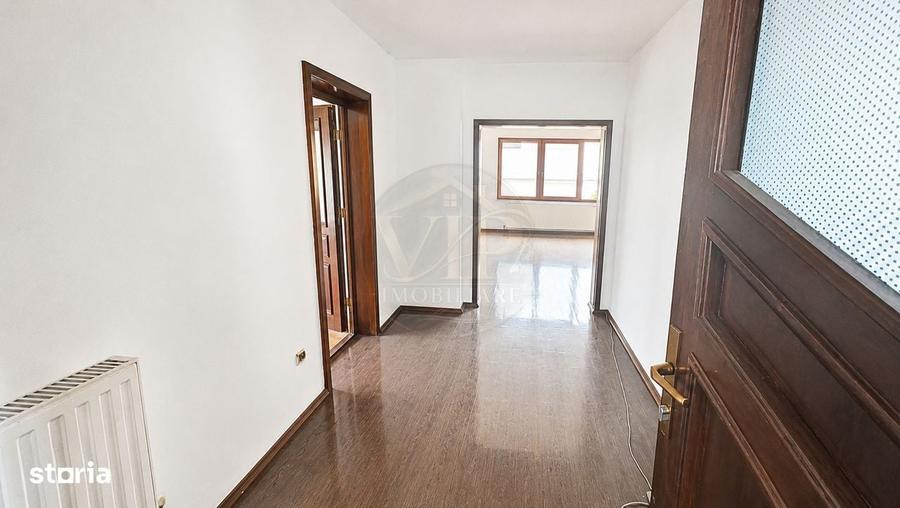 Casă cu 3 camere cu Teren 250 Mp în Ultracentral