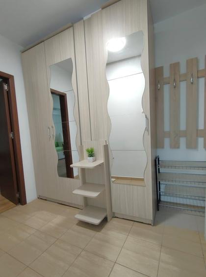 Garsonieră decomandată în Gorjului