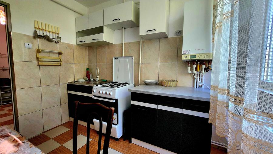 Apartament cu 2 camere semidecomandat în Faleză