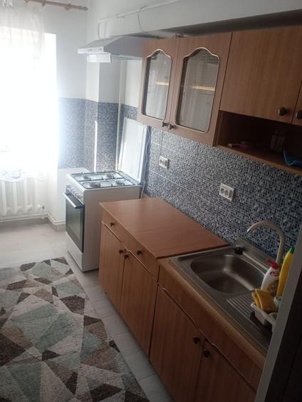 Inchiriez apartament 2 camere decomandat - 7