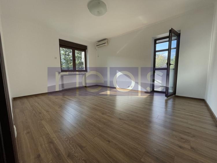 Apartament cu 3 camere decomandat în Kiseleff