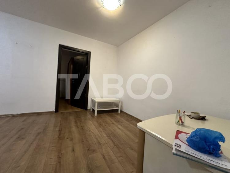 Apartament cu 2 camere semidecomandat, mobilat în Gară