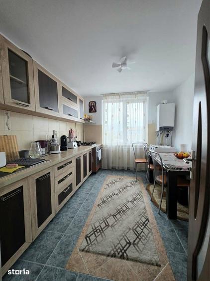 Apartament cu 4 camere decomandat în Ultracentral